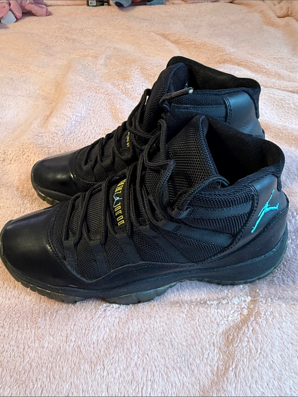 Jordan Men’s High-Top Athletic Sneakers - Black with Teal Jumpman